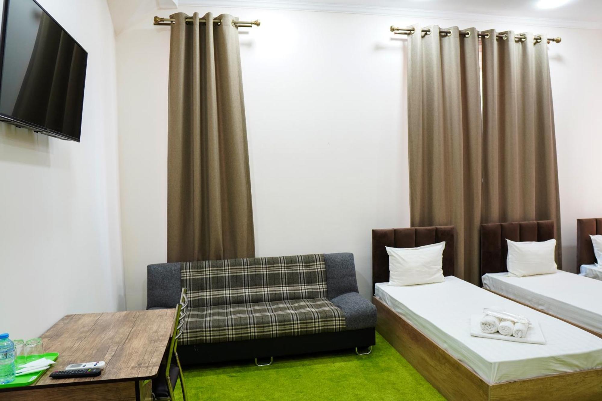 Chinor Garden Hotel - Free Airport Pick-Up And Drop-Off Taşkent Dış mekan fotoğraf