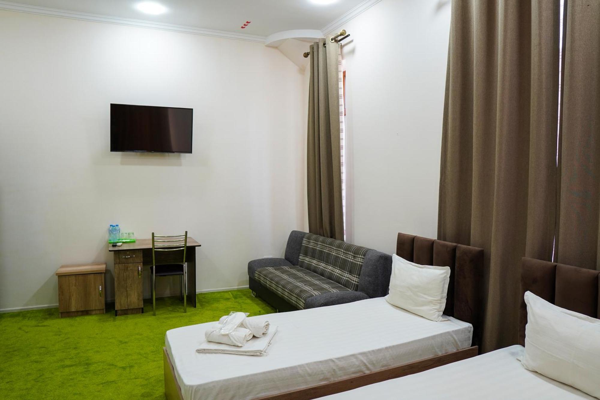 Chinor Garden Hotel - Free Airport Pick-Up And Drop-Off Taşkent Dış mekan fotoğraf